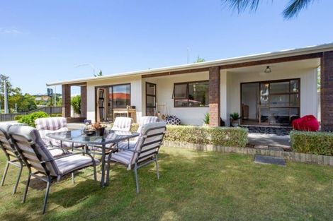 Photo of property in 3 Waimauku Station Road, Waimauku, 0812