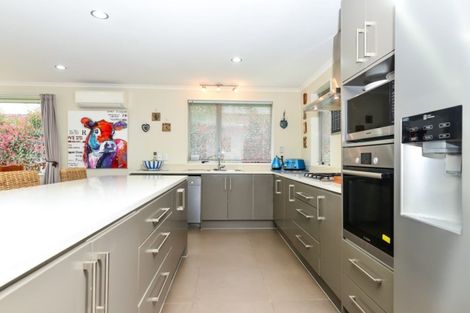 Photo of property in 28 Kelly Road, Cambridge, 3434