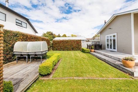 Photo of property in 31 Milverton Avenue, Hokowhitu, Palmerston North, 4410
