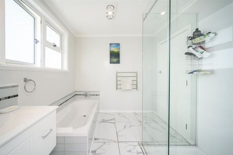 Photo of property in 1 High Street, Bulls, 4818