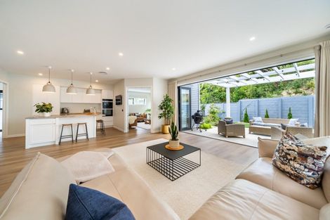 Photo of property in 8 Ramarama Lane, Crofton Downs, Wellington, 6035