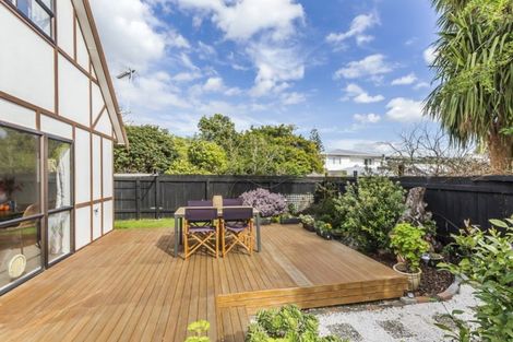 Photo of property in Main Road, Titahi Bay, Porirua, 5022
