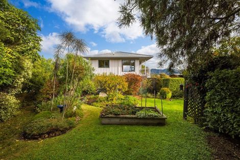 Photo of property in 11 James Drive, Diamond Harbour, Lyttelton, 8971