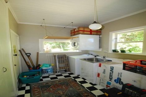 Photo of property in 107 Sunshine Avenue, Karori, Wellington, 6012