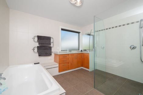 Photo of property in 13 Florance Avenue, Russell, 0202