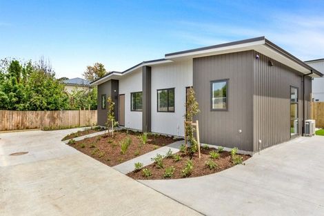 Photo of property in 23a Ventura Street, Mangere, Auckland, 2022