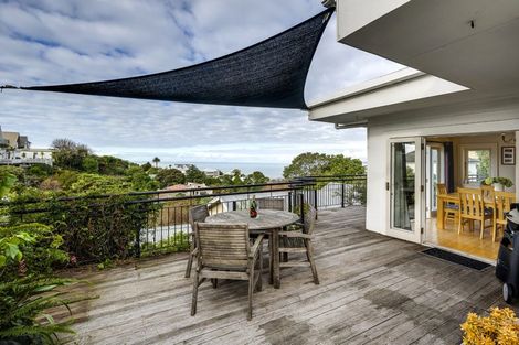 Photo of property in 27 Thompson Road, Bluff Hill, Napier, 4110