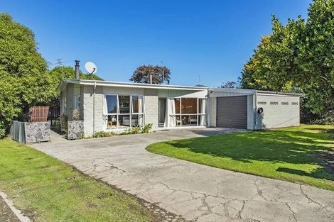 Photo of property in 12 Carston Street, Leeston, 7632