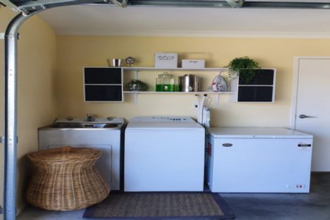 Photo of property in 1021 Reka Street, Akina, Hastings, 4122