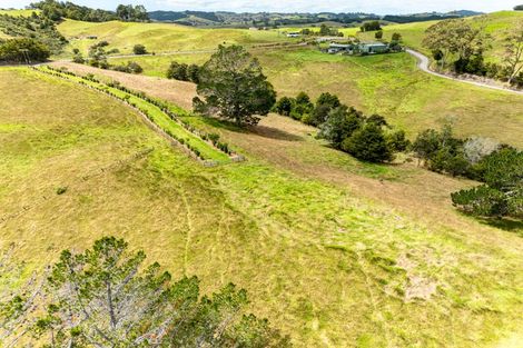 Photo of property in 135 Central Road, Mareretu, Maungaturoto, 0571