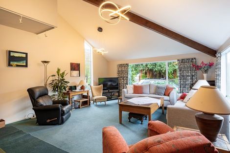 Photo of property in 6 Rosehill Road, Macandrew Bay, Dunedin, 9077