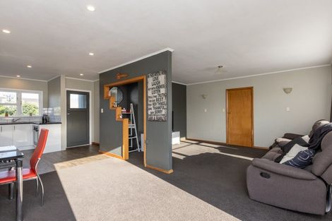 Photo of property in 4 Cranby Crescent, Onekawa, Napier, 4110