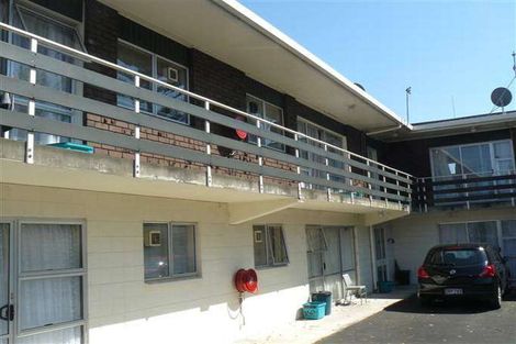 Photo of property in 6/4 May Street, Hamilton East, Hamilton, 3216