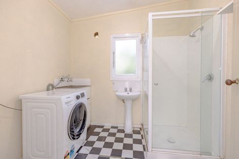 Photo of property in 71 Alma Road, Gonville, Whanganui, 4501