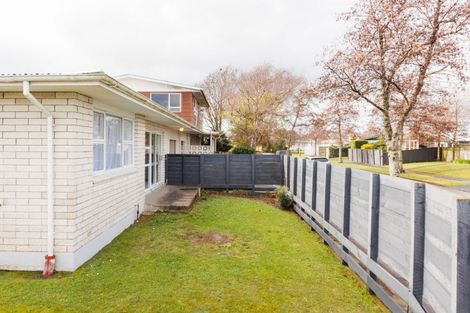 Photo of property in 1 Abraham Crescent, Milson, Palmerston North, 4414