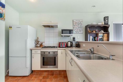 Photo of property in 307b Ocean Road, Whangamata, 3620