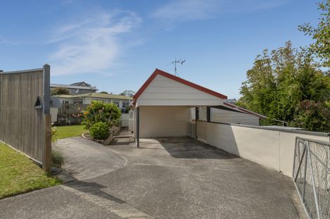 Photo of property in 32 Sherwood Street, Bellevue, Tauranga, 3110
