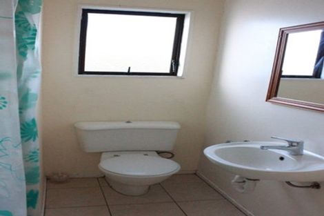 Photo of property in 9 Rangitane Street, Maupuia, Wellington, 6022