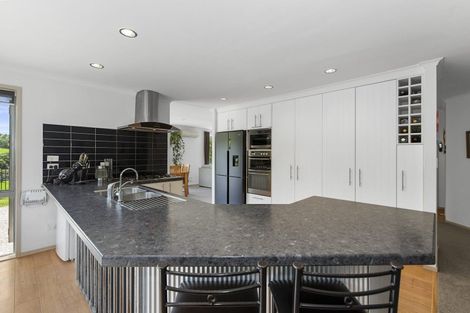 Photo of property in 306f Inland Road, Helensville, 0875