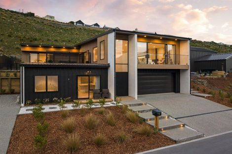 Photo of property in 9 Brodie Avenue, Arrowtown, 9302