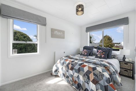Photo of property in 3 Oraha Road, Huapai, Kumeu, 0810