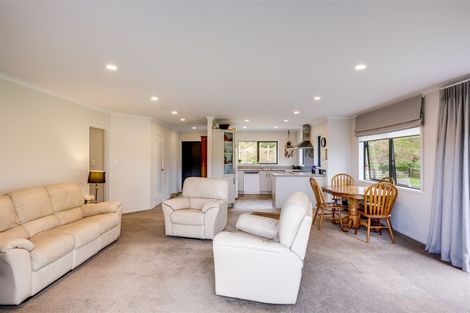 Photo of property in 94 Avery Road, Eskdale, Napier, 4182