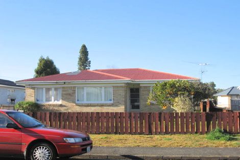 Photo of property in 20a Edmund Hillary Avenue, Papakura, 2110