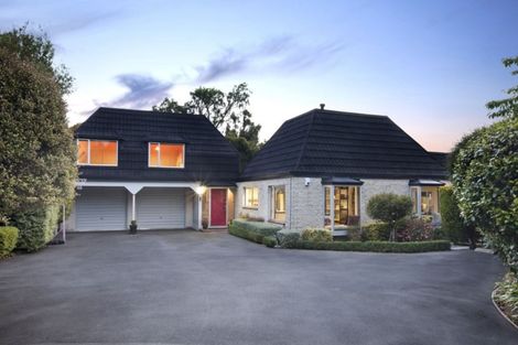 Photo of property in 15 Chepstow Avenue, Fendalton, Christchurch, 8052