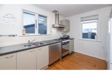 Photo of property in 97 Hansons Lane, Upper Riccarton, Christchurch, 8041