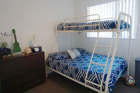 Photo of property in 25 Kotuku Crescent, Takanini, 2112