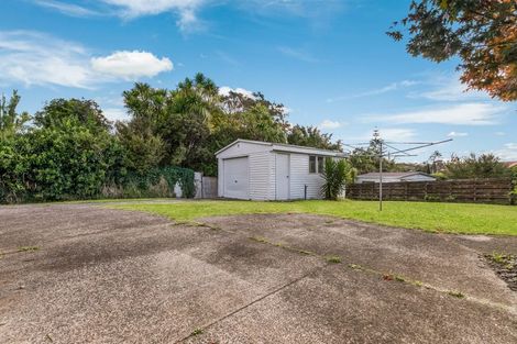 Photo of property in 3/70 Kaurilands Road, Titirangi, Auckland, 0604