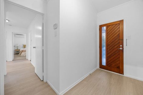 Photo of property in 66 Gledstane Road, Stanmore Bay, Whangaparaoa, 0932