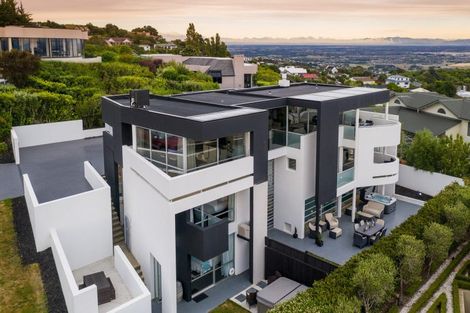 Photo of property in 12 Harry Ell Drive, Cashmere, Christchurch, 8022