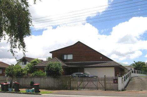 Photo of property in 2/26 New Windsor Road, Avondale, Auckland, 0600
