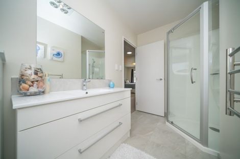 Photo of property in 24 Sandown Avenue, Himatangi Beach, Foxton, 4891