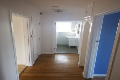 Photo of property in 5c Mountain Road, Mount Wellington, Auckland, 1072