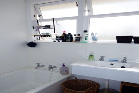 Photo of property in 5 Fergusson Street, Marton, 4710