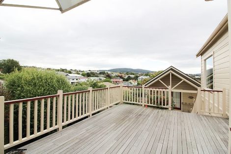 Photo of property in 35 Crosby Street, Mornington, Dunedin, 9011