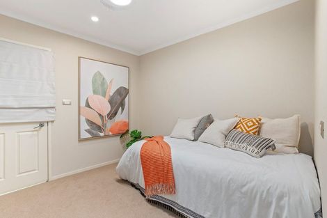 Photo of property in 114 Vaughans Road, Long Bay, Albany, 0792