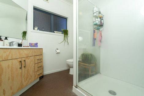 Photo of property in 25l Violet Street, Raglan, 3225