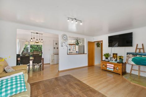 Photo of property in 26 Malvina Place, Bucklands Beach, Auckland, 2014