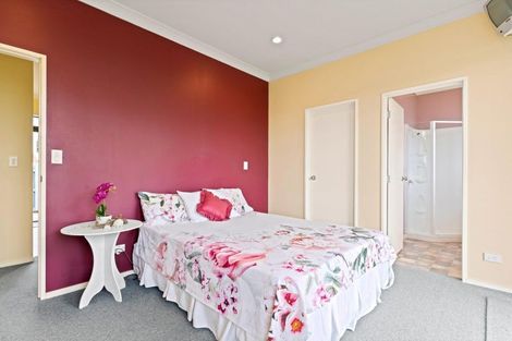 Photo of property in 191 Oakura Road, Oakura, Hikurangi, 0184