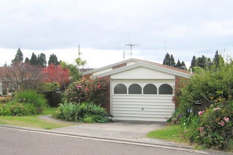 Photo of property in 2/26 Laing Place, Otumoetai, Tauranga, 3110