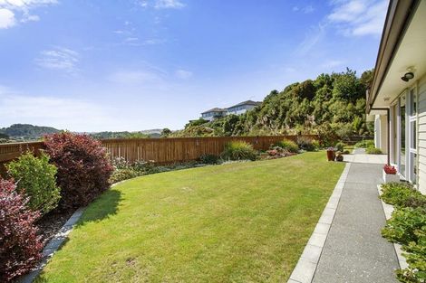 Photo of property in 206 Navigation Drive, Whitby, Porirua, 5024