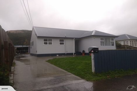 Photo of property in 137 Molesworth Street, Taita, Lower Hutt, 5011