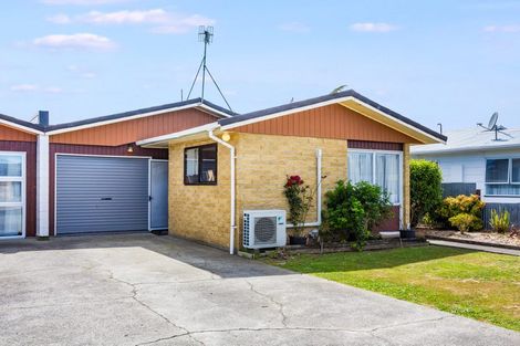 Photo of property in 35 Power Street, Levin, 5510