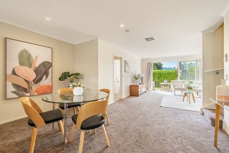 Photo of property in 5 Latimer Way, Petone, Lower Hutt, 5012