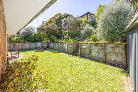 Photo of property in 5 Palm Grove Drive, Western Heights, Hamilton, 3200