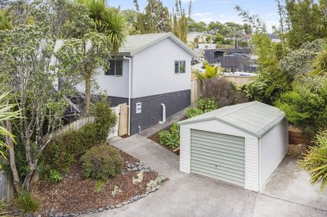 Photo of property in 91a Woodglen Road, Glen Eden, Auckland, 0602