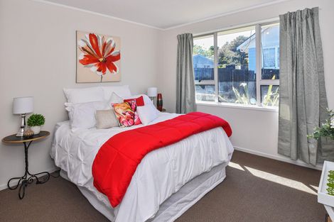 Photo of property in 35 Moncrieff Avenue, Clendon Park, Auckland, 2103